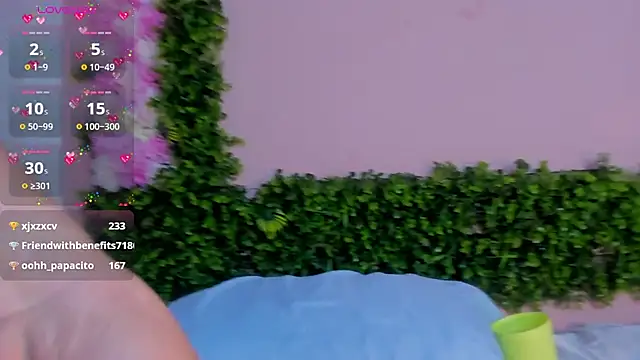 Snapshot of Mikasa_Horny chatting on February 23, 12:05 pm Mikasa Horny online show from February 23, 12:05 pm