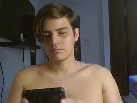 Snapshot of BadBunny_69 chatting on February 20, 7:21 am BadBunny 69 online show from February 20, 7:21 am