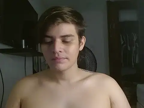 Snapshot of BadBunny_69 chatting on February 22, 5:55 pm BadBunny 69 online show from February 22, 5:55 pm