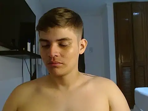 Snapshot of BadBunny_69 chatting on March 17, 3:55 am BadBunny 69 online show from March 17, 3:55 am