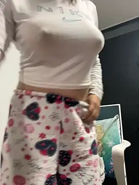 ruby santana777 online show from December 4, 1:48 am