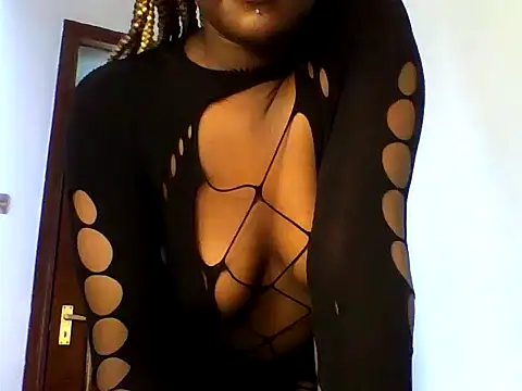 Snapshot of Dirty_sweet_ chatting on February 23, 11:11 am Dirty sweet online show from February 23, 11:11 am