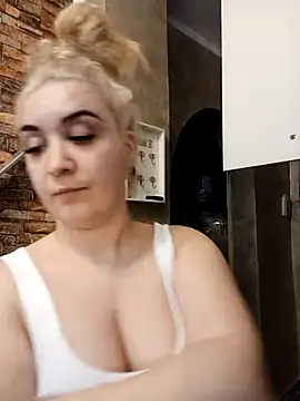 MikySWeet7 online show from March 5, 7:06 pm