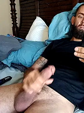 momentum2023 online show from October 29, 1:46 pm