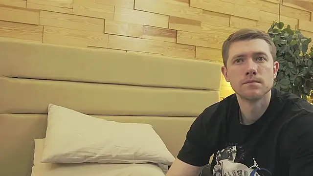 Snapshot of EthanPinkman chatting on November 30, 4:16 am EthanPinkman online show from November 30, 4:16 am