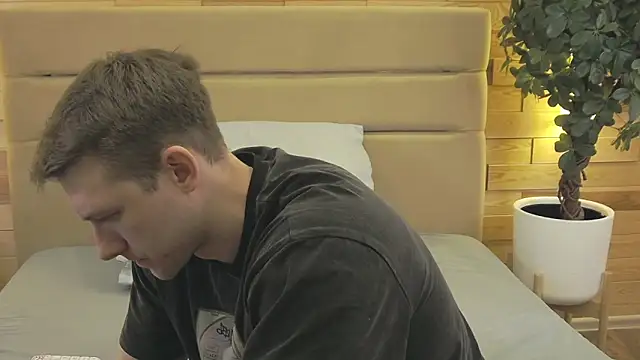 EthanPinkman online show from March 2, 5:08 am