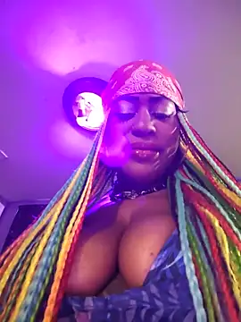 AmazonianMistress online show from June 12, 5:12 pm