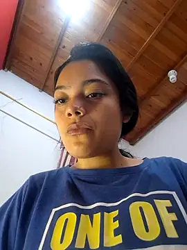 littlemelii online show from March 22, 4:26 pm