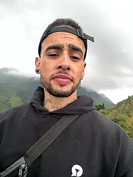 Seth Owner online show from January 10, 10:14 pm