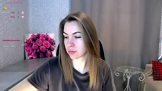 Snapshot of Naughty__Megan chatting on February 19, 6:00 am Naughty Megan online show from February 19, 6:00 am