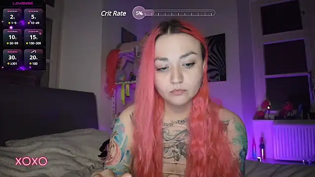 Snapshot of PinkHurricaneOfficial chatting on February 24, 7:19 pm PinkHurricaneOfficial online show from February 24, 7:19 pm