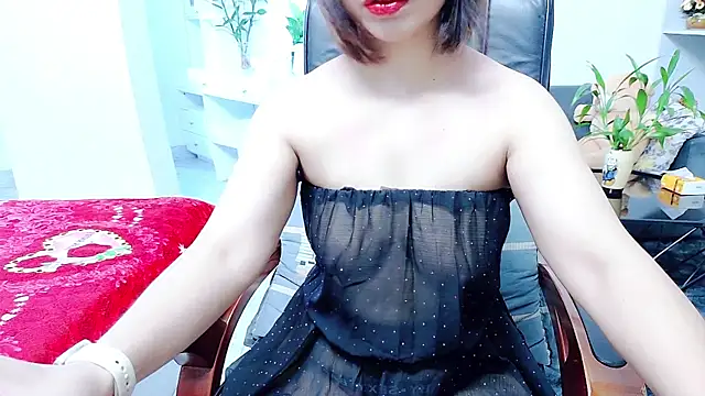 Snapshot of Miu-Le chatting on May 25, 7:03 am Miu-Le online show from May 25, 7:03 am