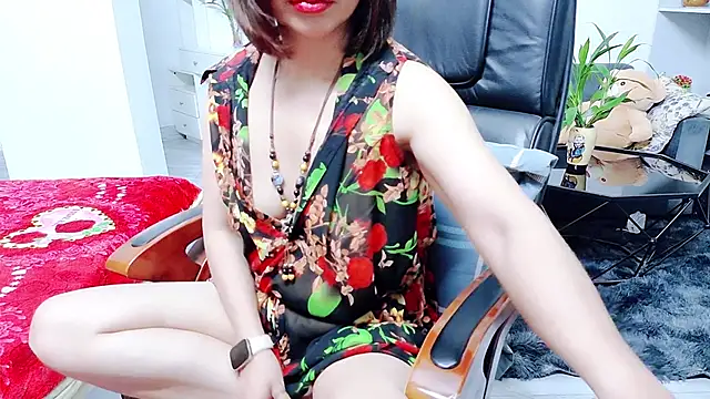Snapshot of Miu-Le chatting on June 1, 10:00 pm Miu-Le online show from June 1, 10:00 pm