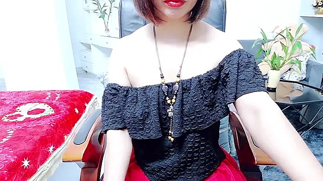 Snapshot of Miu-Le chatting on June 7, 10:46 pm Miu-Le online show from June 7, 10:46 pm