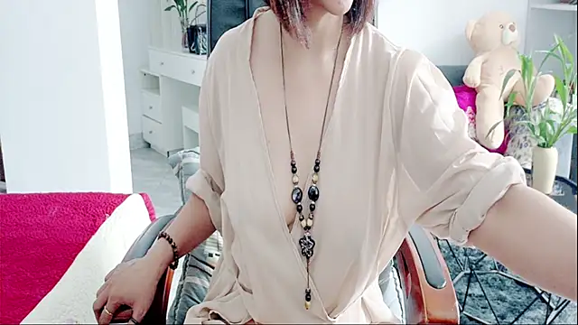 Snapshot of Miu-Le chatting on July 29, 9:35 pm Miu-Le online show from July 29, 9:35 pm