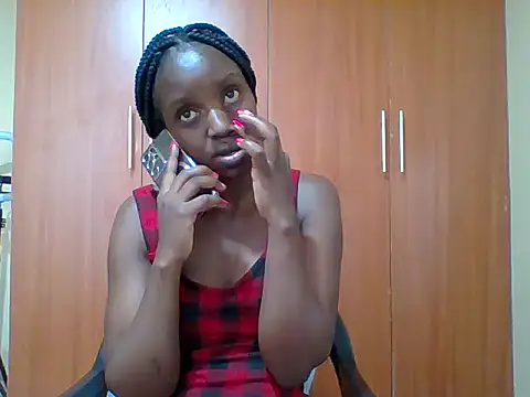 Snapshot of sexy_darleen23 chatting on November 8, 8:14 am sexy darleen23 online show from November 8, 8:14 am