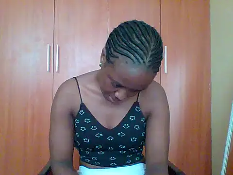 Snapshot of sexy_darleen23 chatting on November 28, 8:39 am sexy darleen23 online show from November 28, 8:39 am