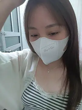 Snapshot of Kajisu_26 chatting on June 25, 7:24 am Kajisu 26 online show from June 25, 7:24 am
