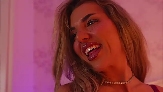 ClaraHazel online show from January 6, 5:22 am