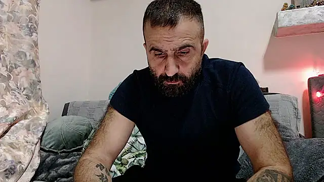 Snapshot of ivat80 chatting on December 2, 6:54 pm ivat80 online show from December 2, 6:54 pm