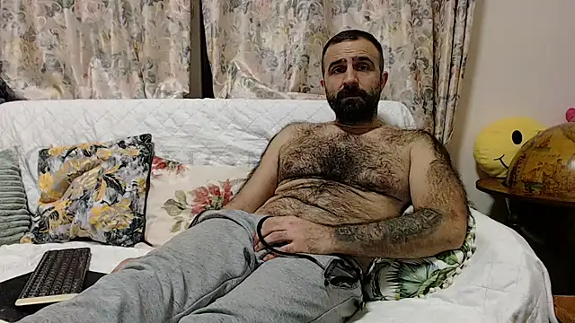 Snapshot of ivat80 chatting on January 24, 5:53 pm ivat80 online show from January 24, 5:53 pm