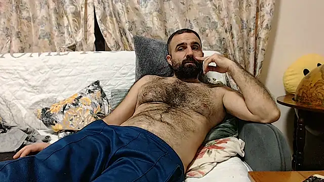 Snapshot of ivat80 chatting on February 15, 4:34 pm ivat80 online show from February 15, 4:34 pm