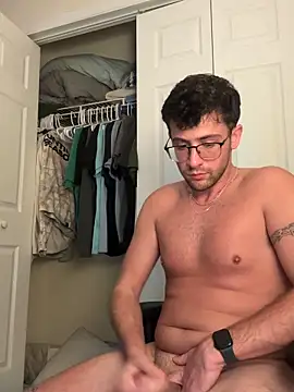 Snapshot of Graysontaylor@xh chatting on March 22, 11:08 pm Graysontaylorxh online show from March 22, 11:08 pm
