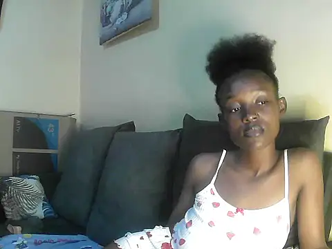 Snapshot of petite_clara24 chatting on March 11, 7:58 pm petite clara24 online show from March 11, 7:58 pm