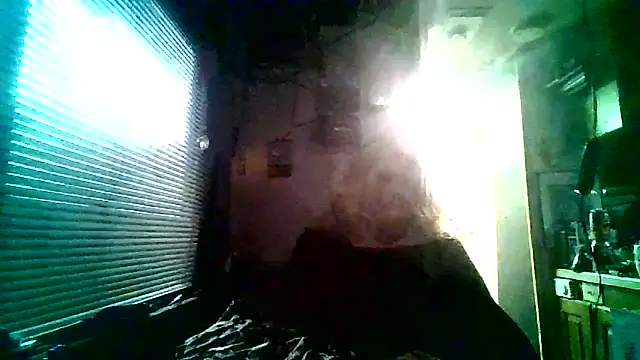 Snapshot of jessicalove99 chatting on December 20, 5:53 pm jessicalove99 online show from December 20, 5:53 pm