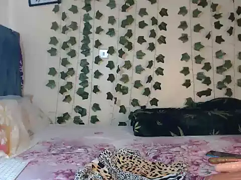 Snapshot of libra_goddess chatting on March 13, 12:02 pm libra goddess online show from March 13, 12:02 pm