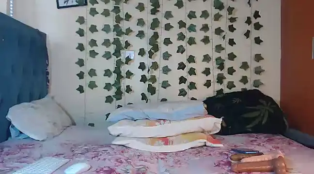 Snapshot of libra_goddess chatting on March 21, 8:39 am libra goddess online show from March 21, 8:39 am