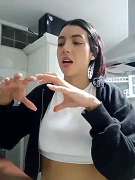 Snapshot of Julie_Bennet chatting on October 17, 4:26 am Julie Bennet online show from October 17, 4:26 am