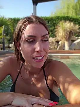 Snapshot of Lib_ertine32 chatting on July 11, 7:33 am Lib ertine32 online show from July 11, 7:33 am