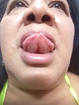 Shanttal0272 online show from March 16, 1:17 am