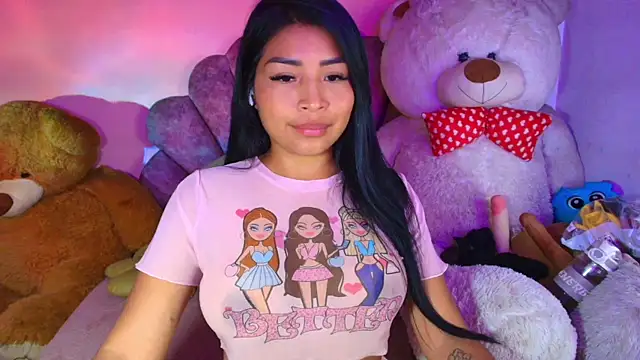 Pocahontascute 33 online show from May 11, 4:04 pm