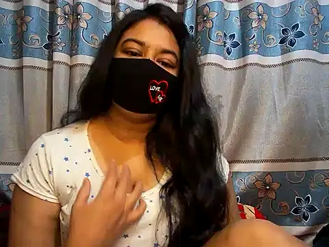 Snapshot of A-sweetgirl chatting on January 26, 6:07 am A-sweetgirl online show from January 26, 6:07 am