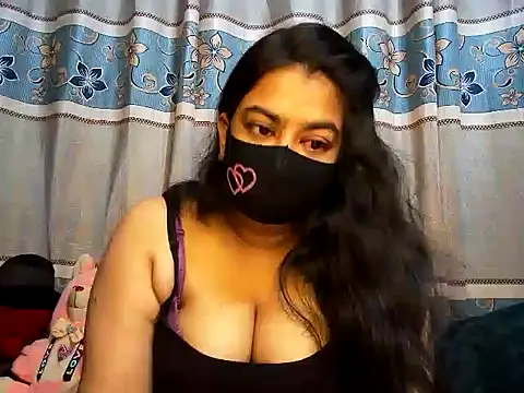 Snapshot of A-sweetgirl chatting on February 23, 8:39 am A-sweetgirl online show from February 23, 8:39 am