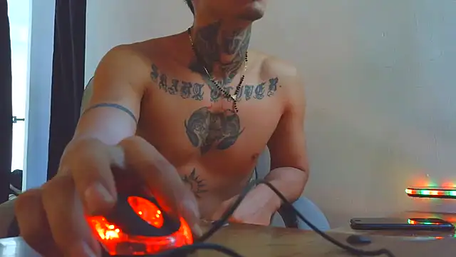 Skartoliver online show from September 28, 1:38 pm