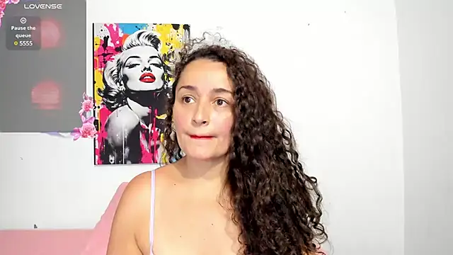  luna  sweet  online show from March 20, 5:58 pm