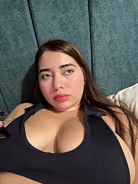 Snapshot of Tara__Sexy chatting on June 25, 11:09 pm Tara Sexy online show from June 25, 11:09 pm
