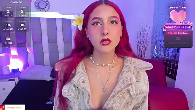 Snapshot of Megan_wolf1_ chatting on March 21, 9:01 am Megan wolf1  online show from March 21, 9:01 am