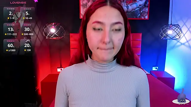 Snapshot of Megan_wolf1_ chatting on October 31, 3:18 am Megan wolf1  online show from October 31, 3:18 am