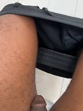 Black-mamba-madingo online show from May 18, 12:11 pm