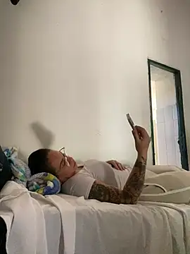 Snapshot of nurse_desi_sexlove chatting on June 22, 6:27 pm nurse desi sexlove online show from June 22, 6:27 pm