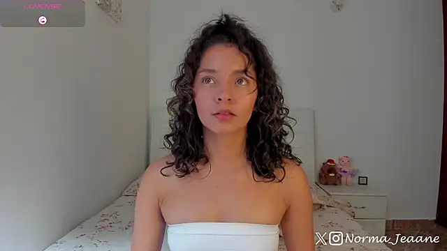 Norma-Jeaane online show from December 22, 6:16 pm