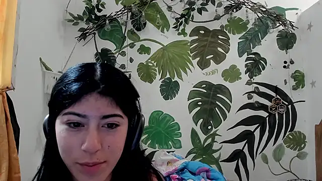 Snapshot of chaymae_nah_ chatting on October 20, 3:01 pm chaymae nah online show from October 20, 3:01 pm