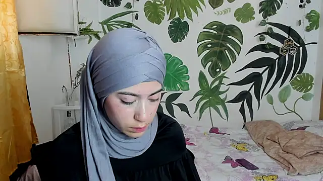 Snapshot of chaymae_nah_ chatting on October 21, 6:41 pm chaymae nah online show from October 21, 6:41 pm