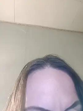 Snapshot of Evelina_cute chatting on October 30, 3:13 pm Evelina cute online show from October 30, 3:13 pm