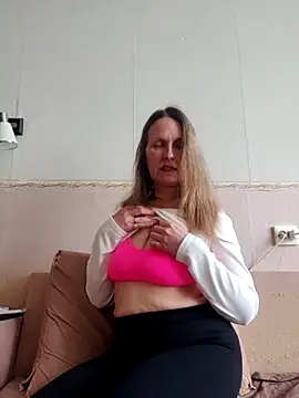 Evelina cute online show from April 24, 9:45 am
