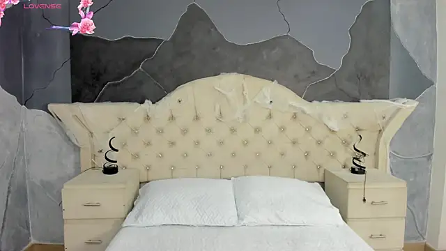 AmberGreyy  online show from October 14, 5:14 pm